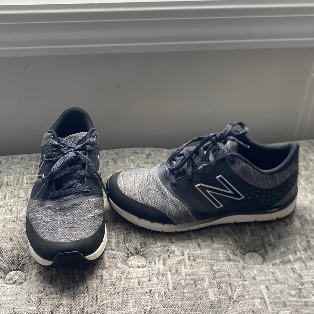 New Balance Kids Sneakers - Black and Gray